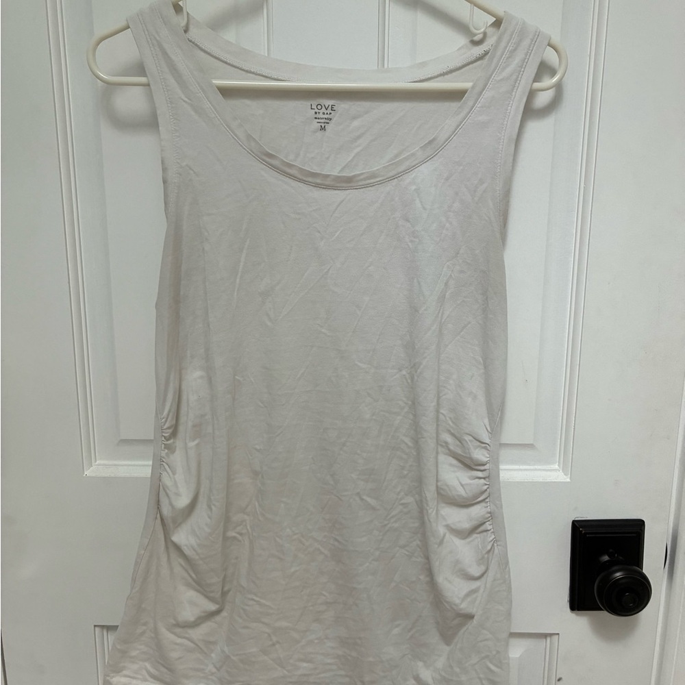 GAP Off-White Sleeveless Maternity Tank Top